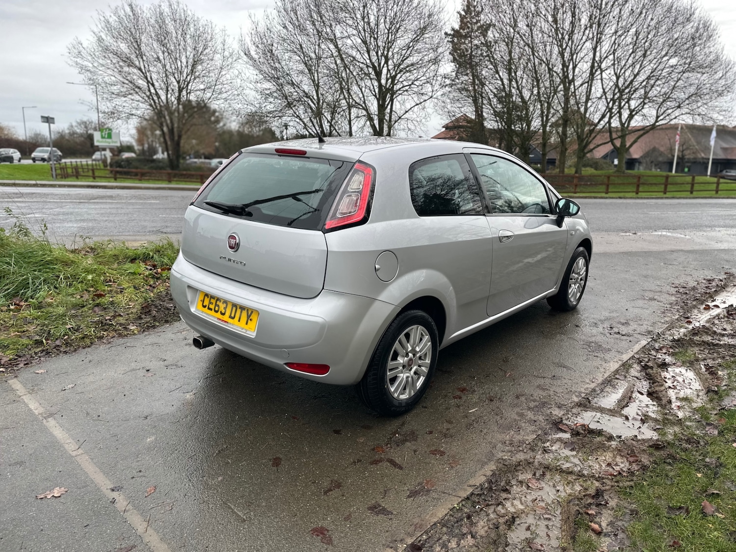 Used Fiat Punto 2013 for sale - 76877403: Photo 16