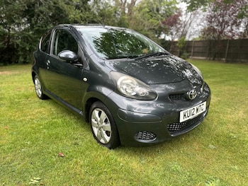 Used Toyota AYGO 2012 for sale - 78832189: Photo