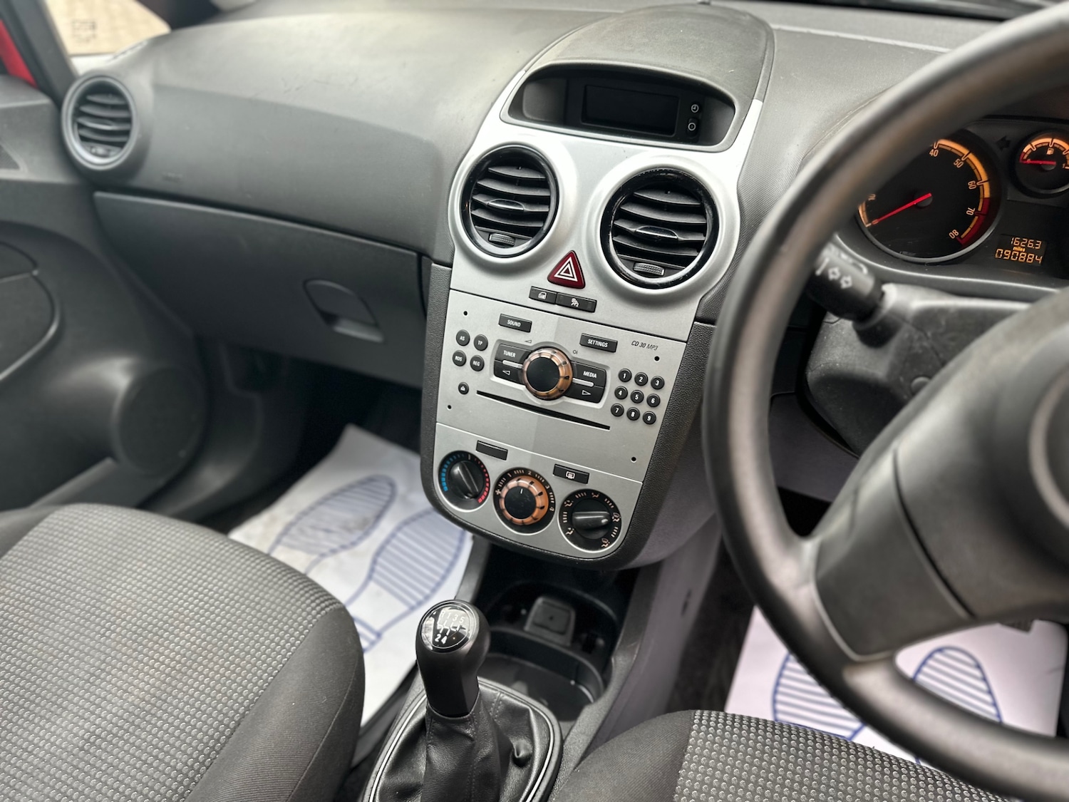 Used Vauxhall Corsa 2012 for sale - 76877398: Photo 29