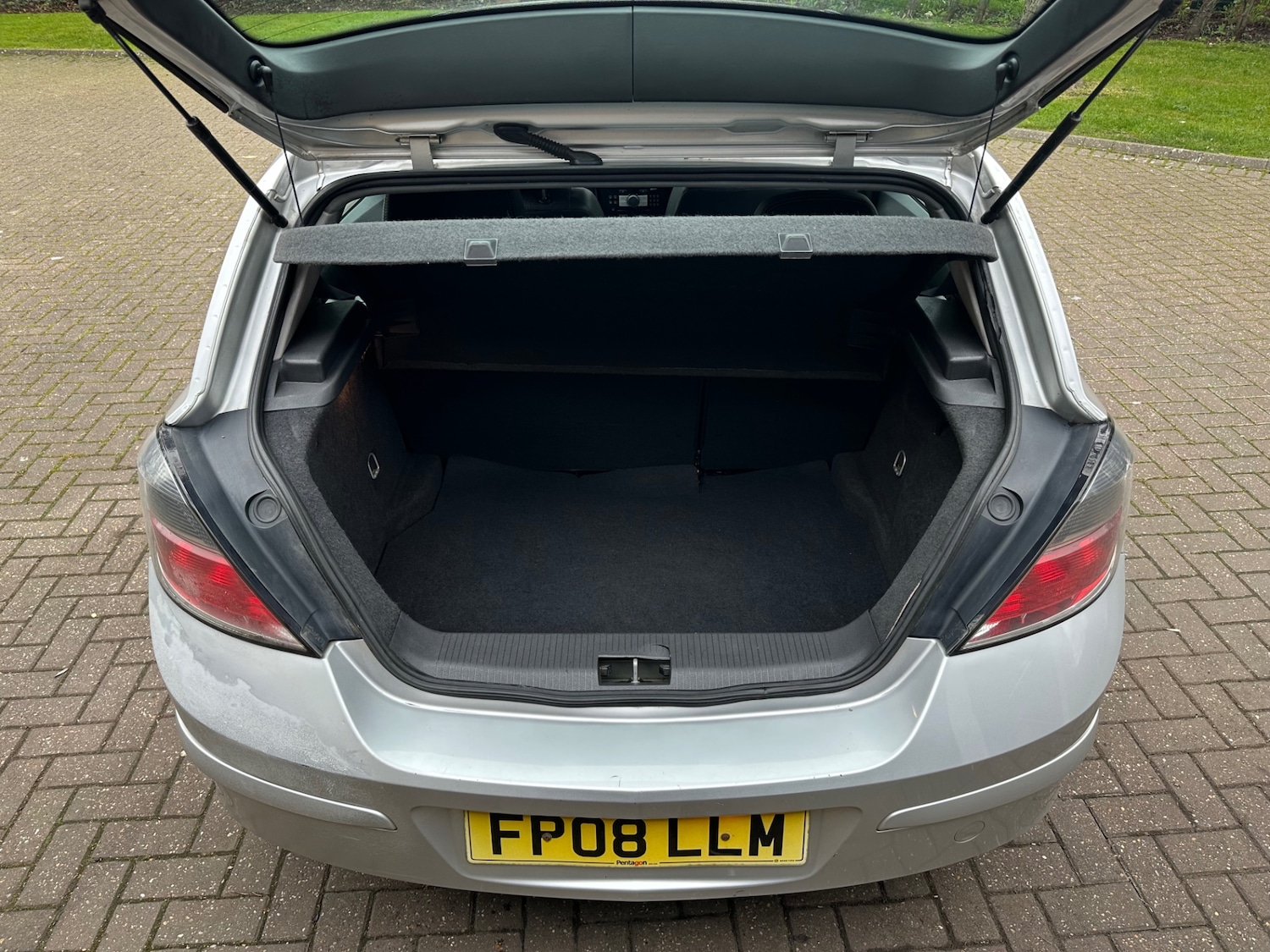 Used Vauxhall Astra 2008 for sale - 78079311: Photo 18