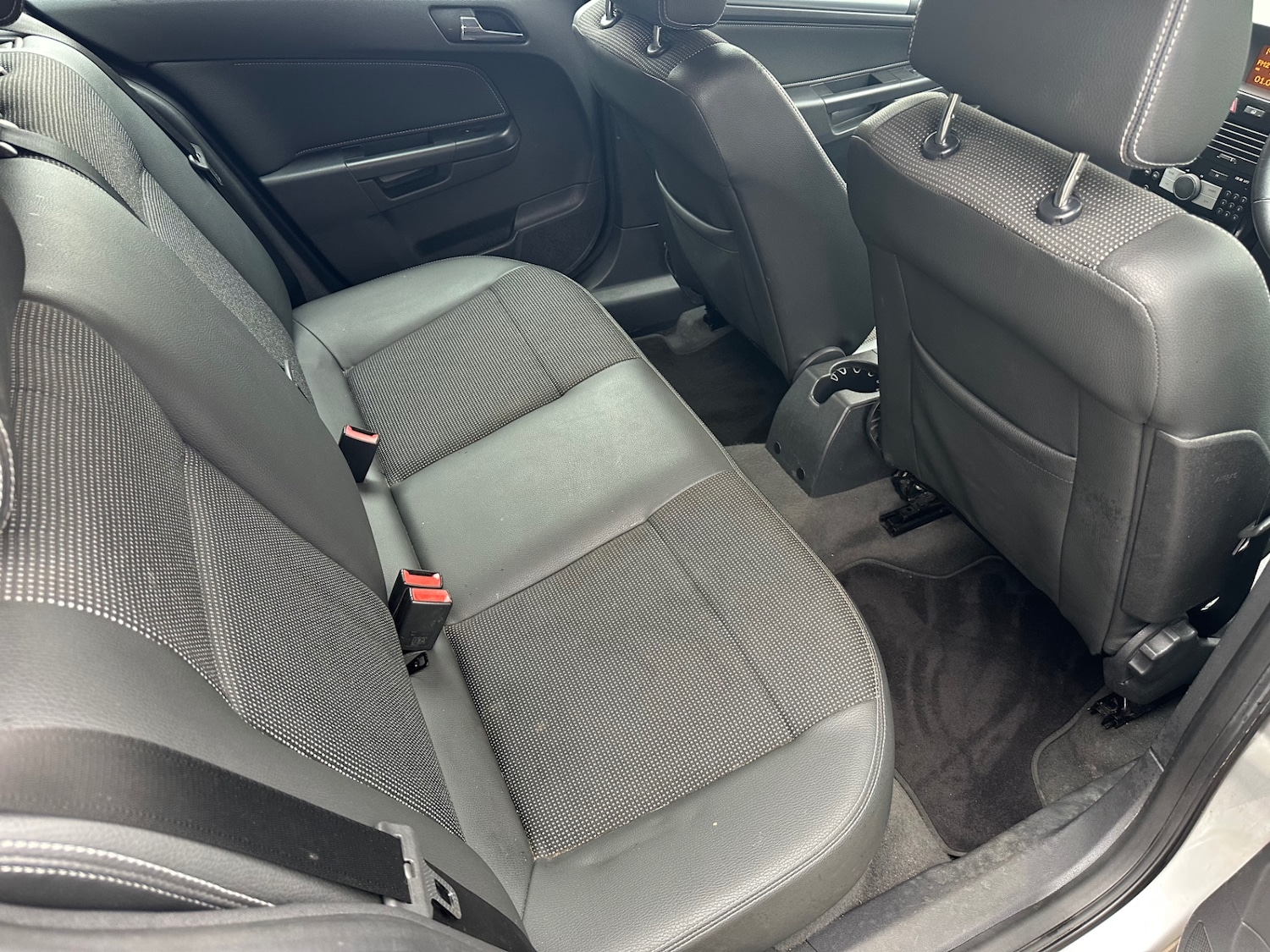 Used Vauxhall Astra 2008 for sale - 78079311: Photo 21