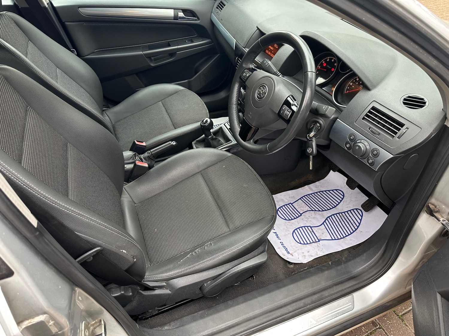 Used Vauxhall Astra 2008 for sale - 78079311: Photo 25