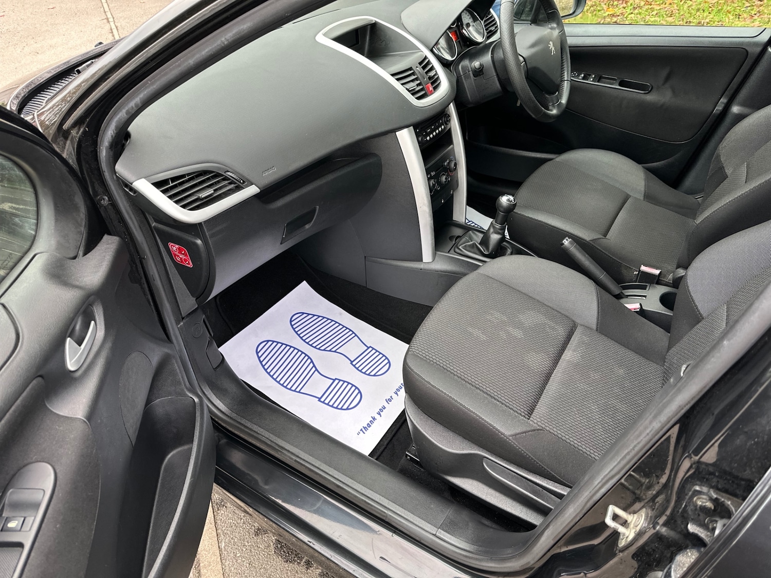 Used Peugeot 207 2011 for sale - 76638992: Photo 23