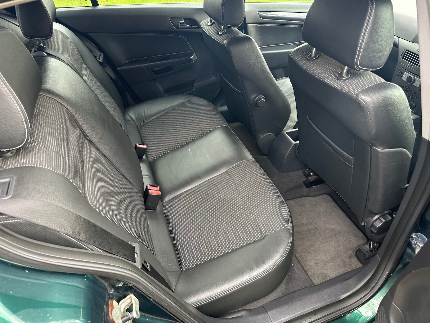 Used Vauxhall Astra 2004 for sale - 76877393: Photo 28