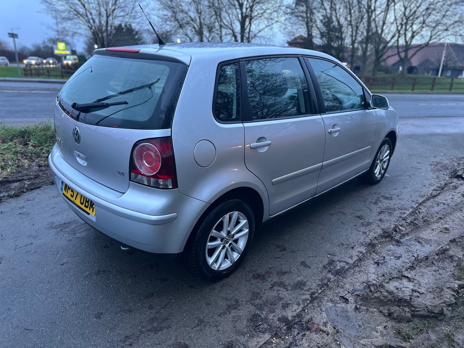 Used Volkswagen Polo 2007 for sale - 76941922: Photo 2
