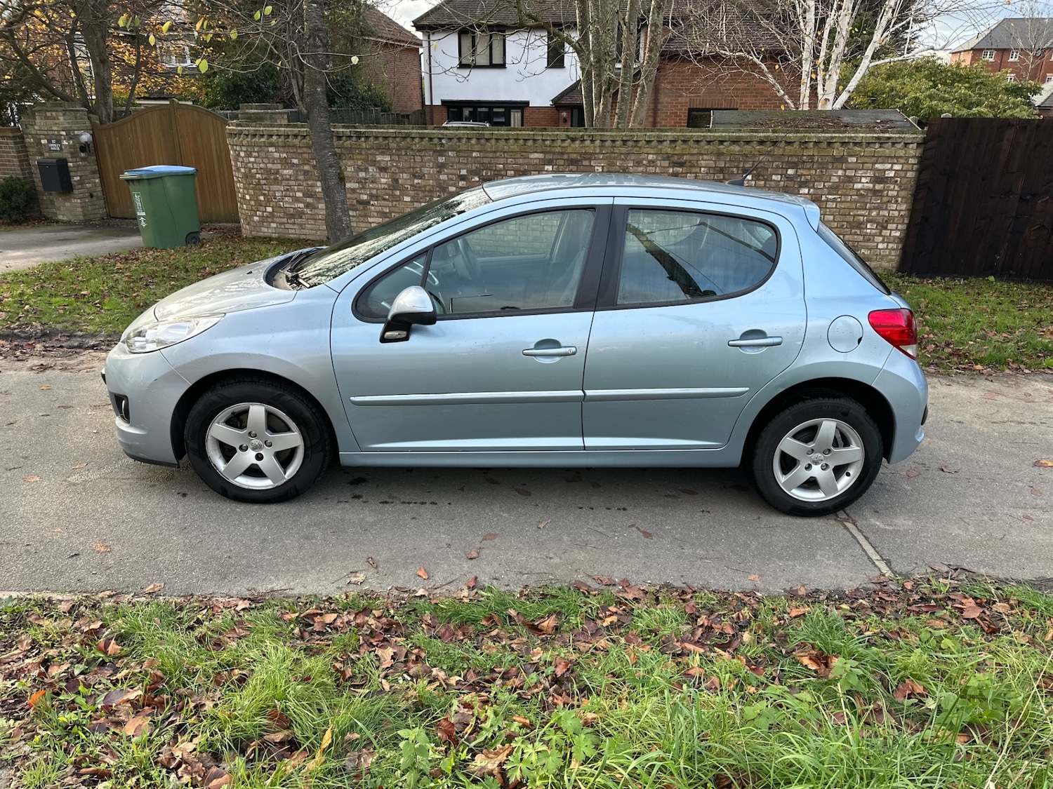 Used Peugeot 207 2009 for sale - 76640077: Photo 17