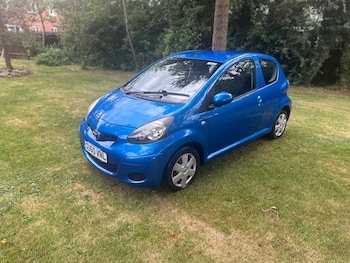 Used Toyota AYGO 2010 for sale - 78762752: Photo