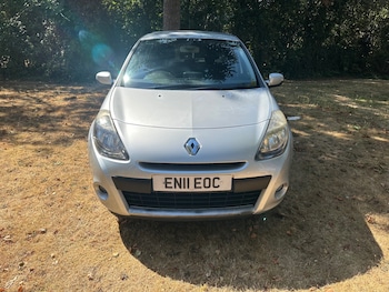 Used Renault Clio 2011 for sale - 79491429: Photo