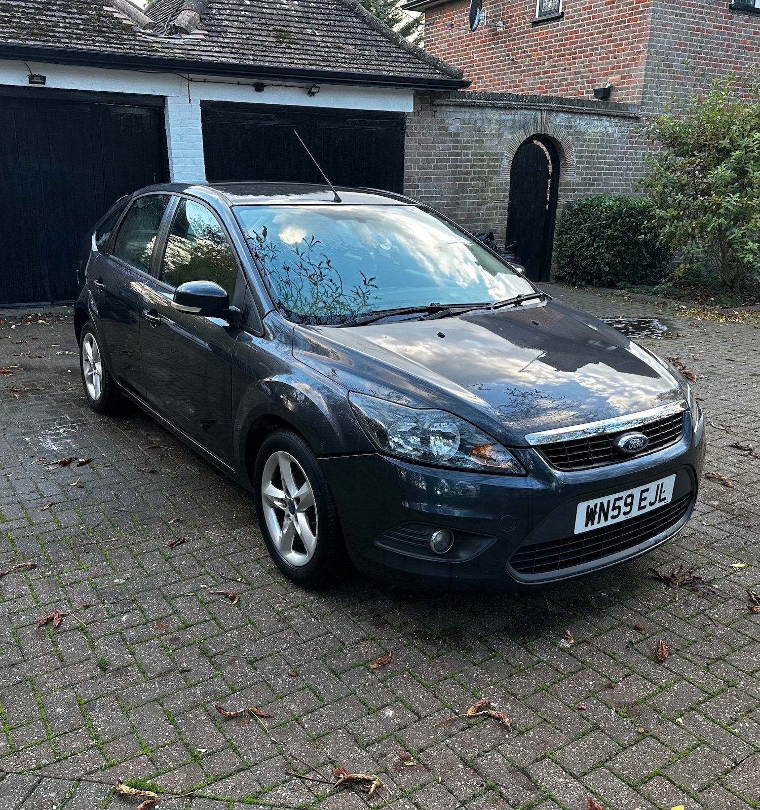 Used Ford Focus 2009 for sale - 76445350: Photo 1