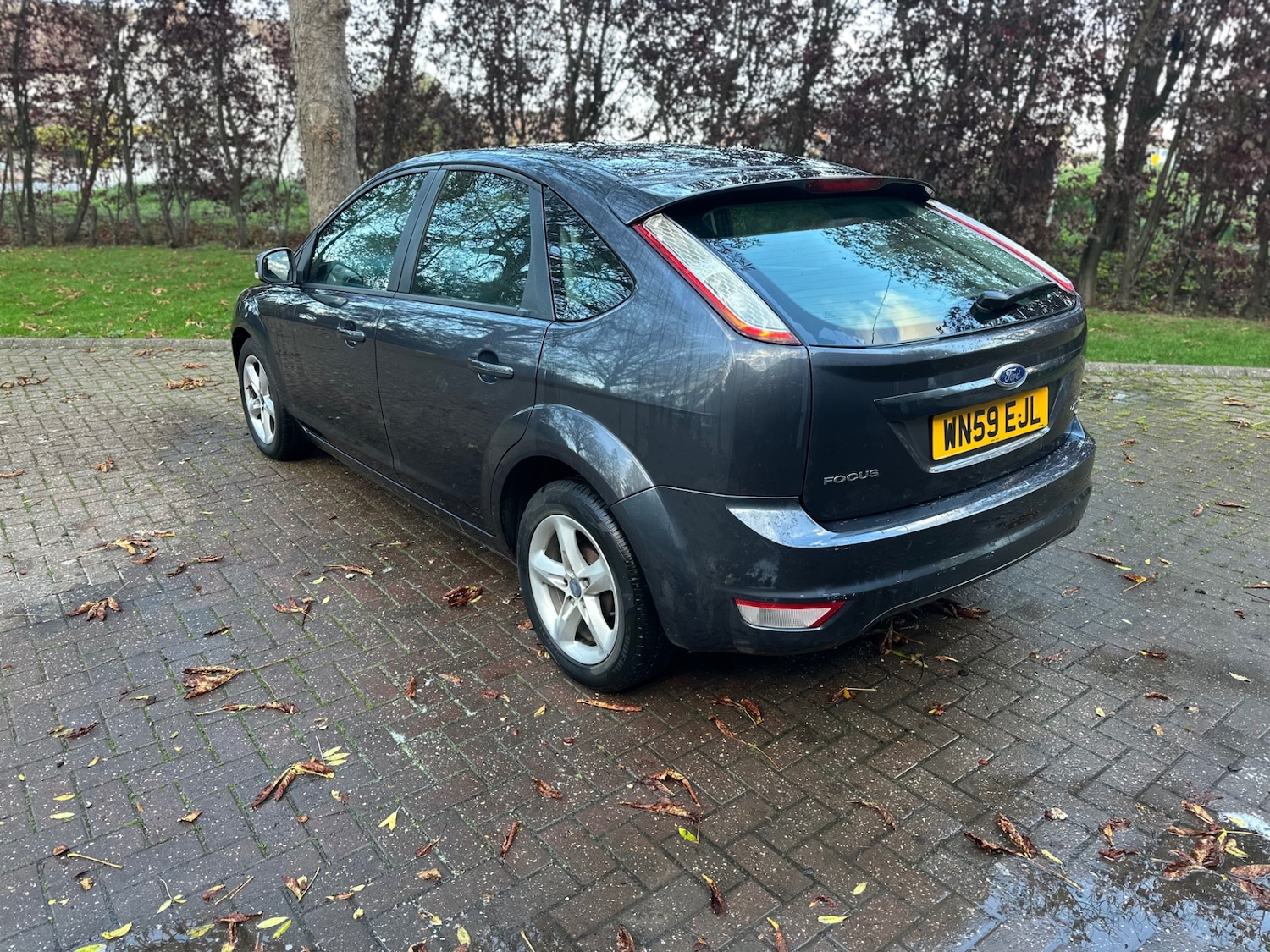 Used Ford Focus 2009 for sale - 76445350: Photo 6