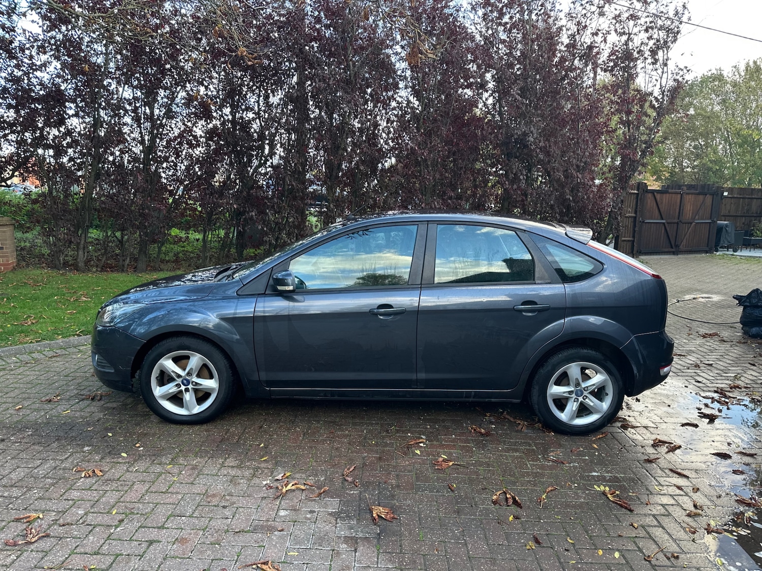 Used Ford Focus 2009 for sale - 76445350: Photo 8