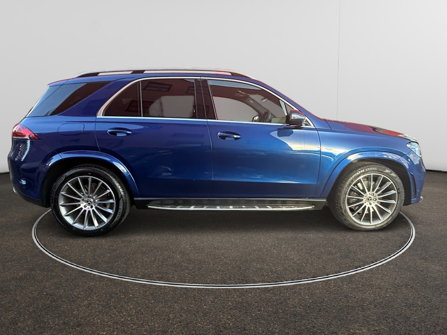 Used Mercedes-Benz GLE 2021 for sale - 77013261: Photo 2