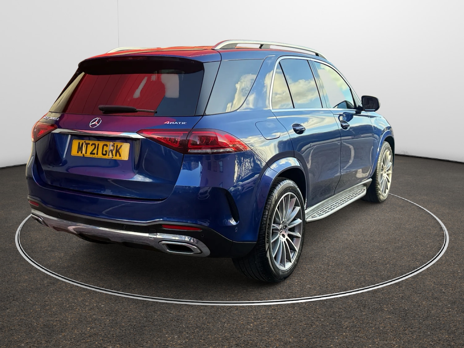 Used Mercedes-Benz GLE 2021 for sale - 77013261: Photo 3