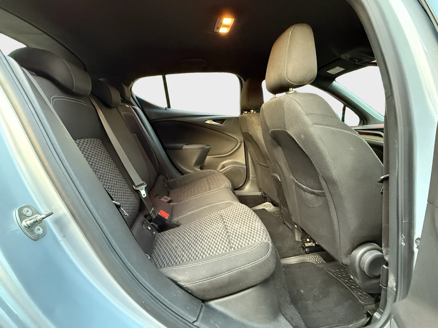 Used Vauxhall Astra 2017 for sale - 77767026: Photo 15