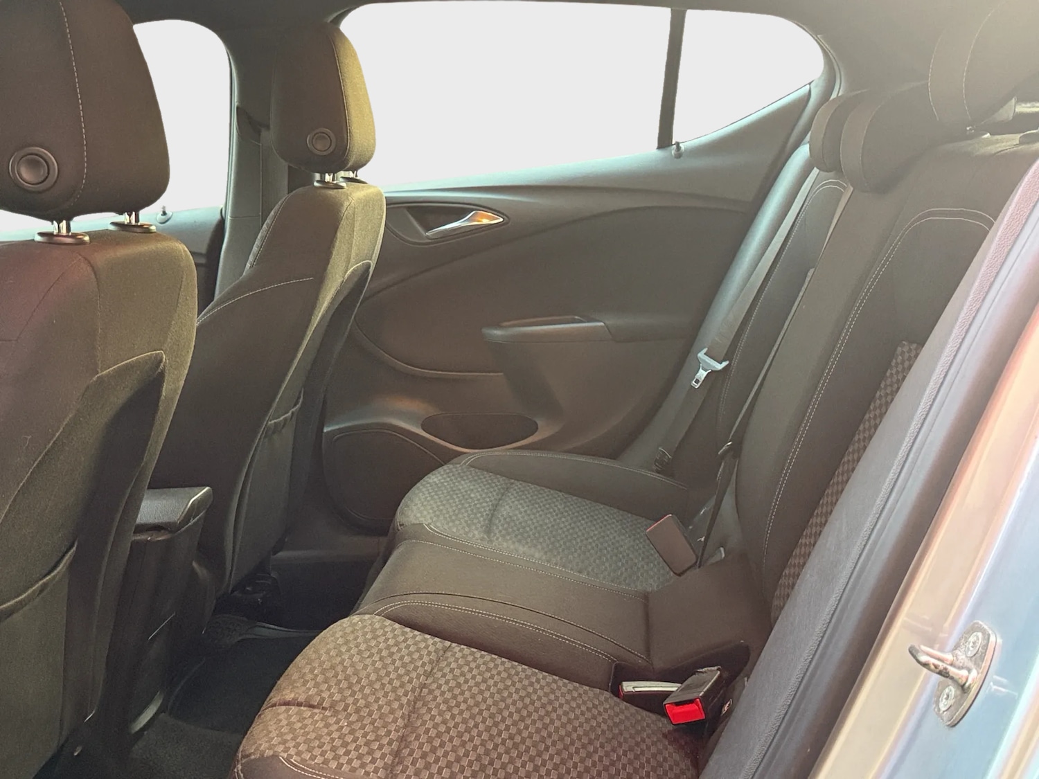 Used Vauxhall Astra 2017 for sale - 77767026: Photo 17