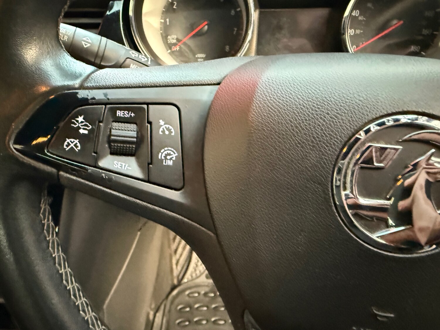 Used Vauxhall Astra 2017 for sale - 77767026: Photo 29