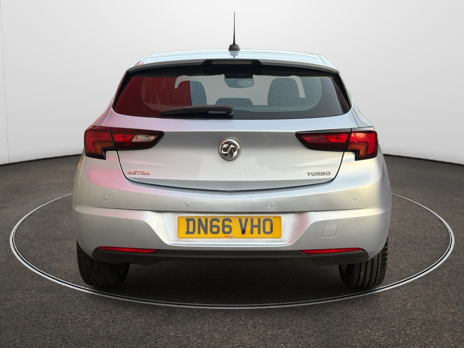 Used Vauxhall Astra 2017 for sale - 77767026: Photo 4