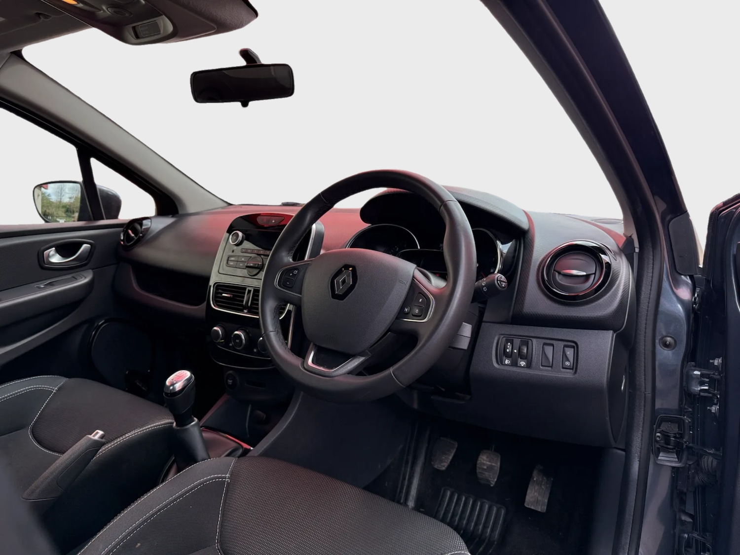 Used Renault Clio 2019 for sale - 78061485: Photo 26
