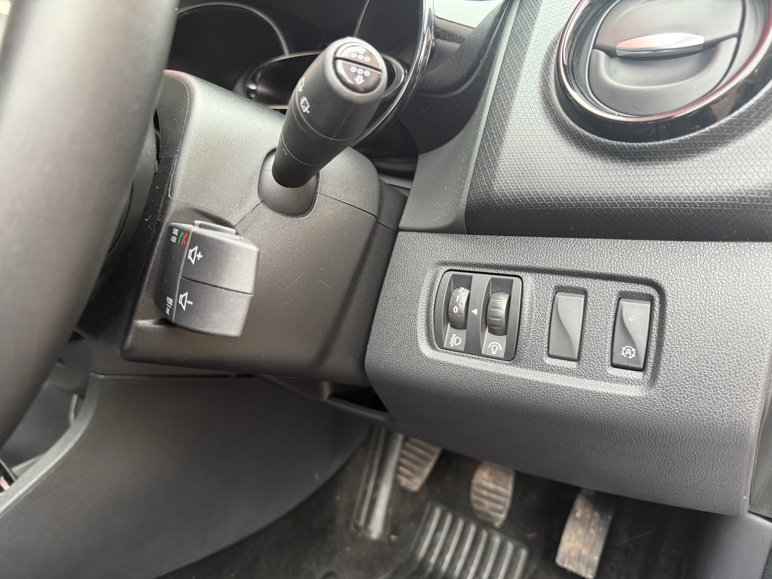 Used Renault Clio 2019 for sale - 78061485: Photo 29