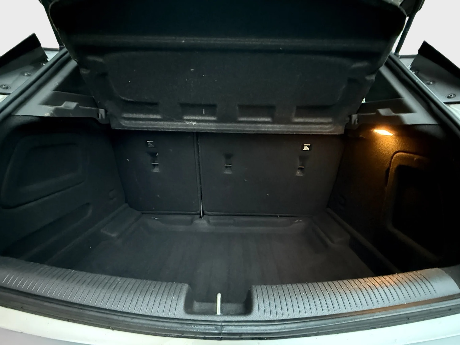 Used Vauxhall Astra 2017 for sale - 77545484: Photo 18