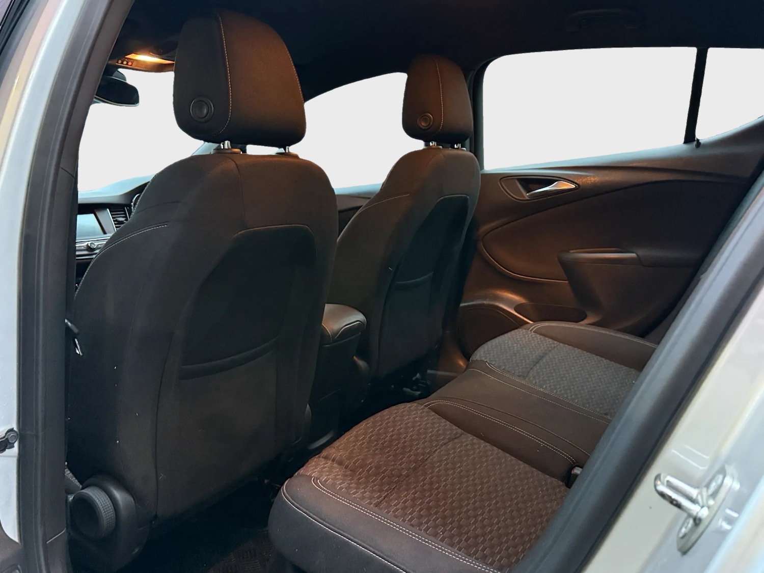 Used Vauxhall Astra 2017 for sale - 77545484: Photo 20