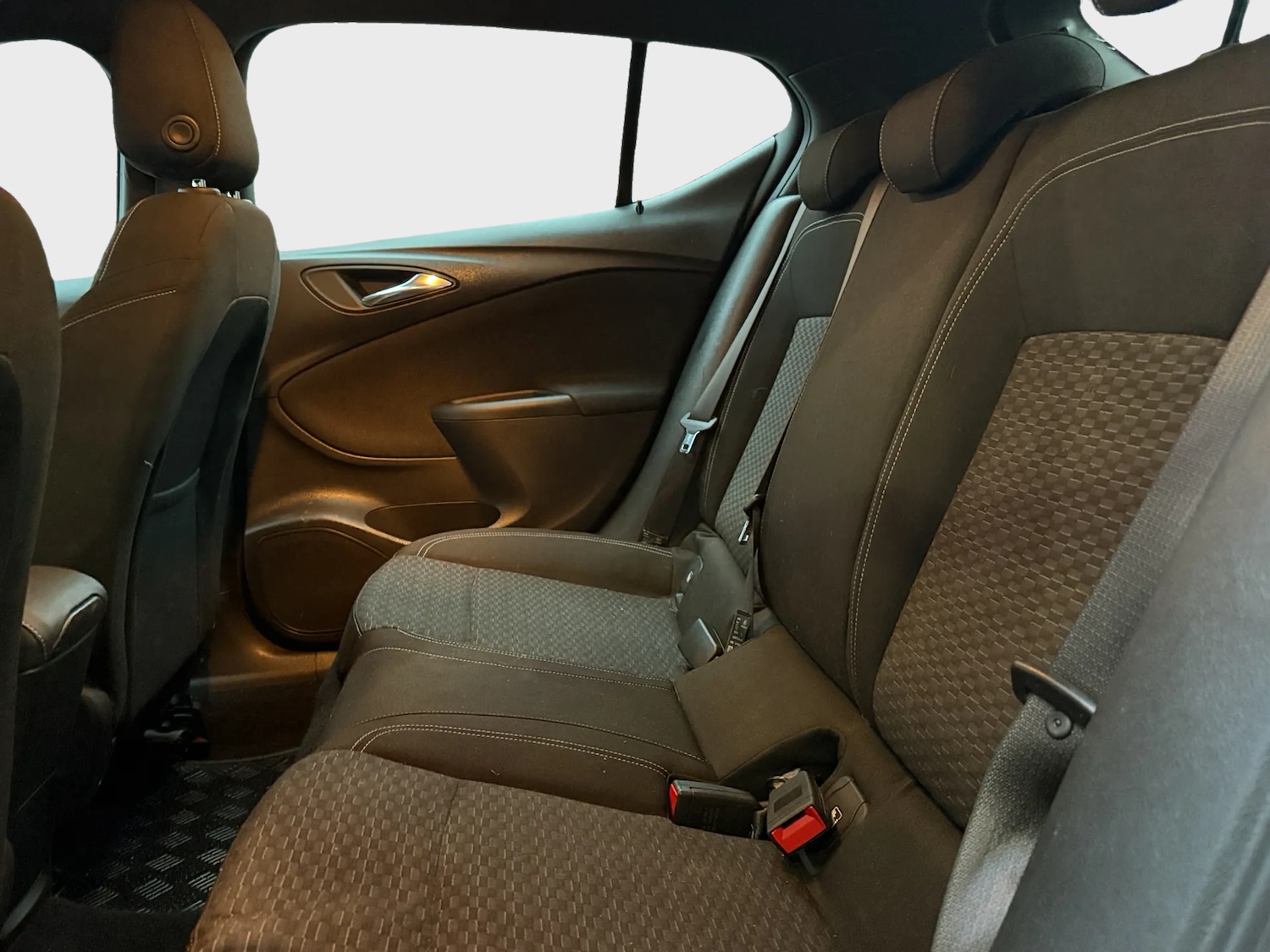 Used Vauxhall Astra 2017 for sale - 77545484: Photo 21