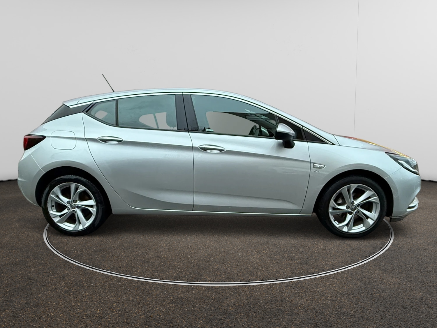 Used Vauxhall Astra 2017 for sale - 77545484: Photo 3