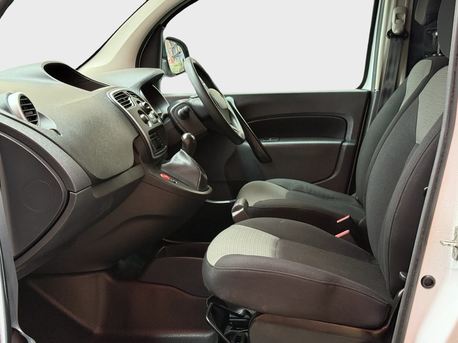 Used Renault Kangoo Maxi 2020 for sale - 77179800: Photo 22