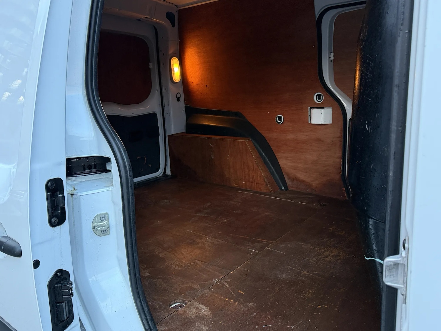 Used Renault Kangoo 2019 for sale - 76984260: Photo 18