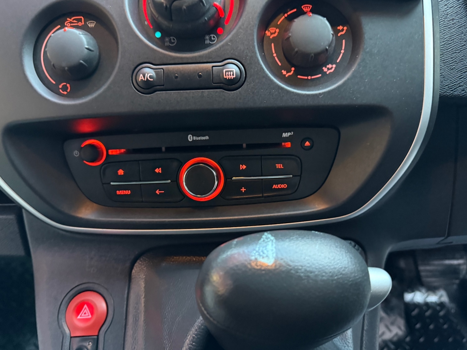 Used Renault Kangoo 2019 for sale - 76984260: Photo 35