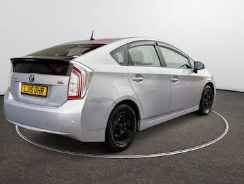 Used Toyota Prius undefined for sale - 77048568: Photo