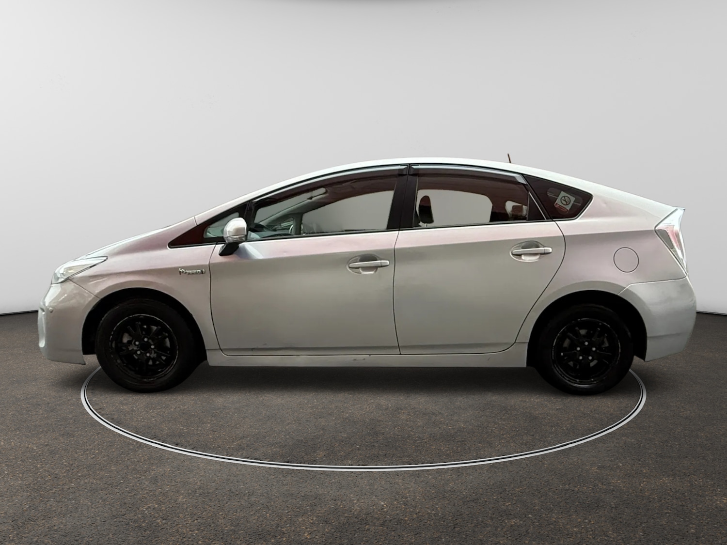 Used Toyota Prius 2018 for sale - 77048568: Photo 5