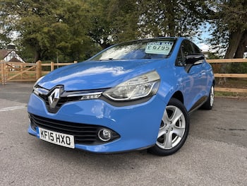 Used Renault Clio 2015 for sale - 79697121: Photo