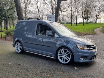 Used Volkswagen Caddy 2017 for sale - 77193201: Photo