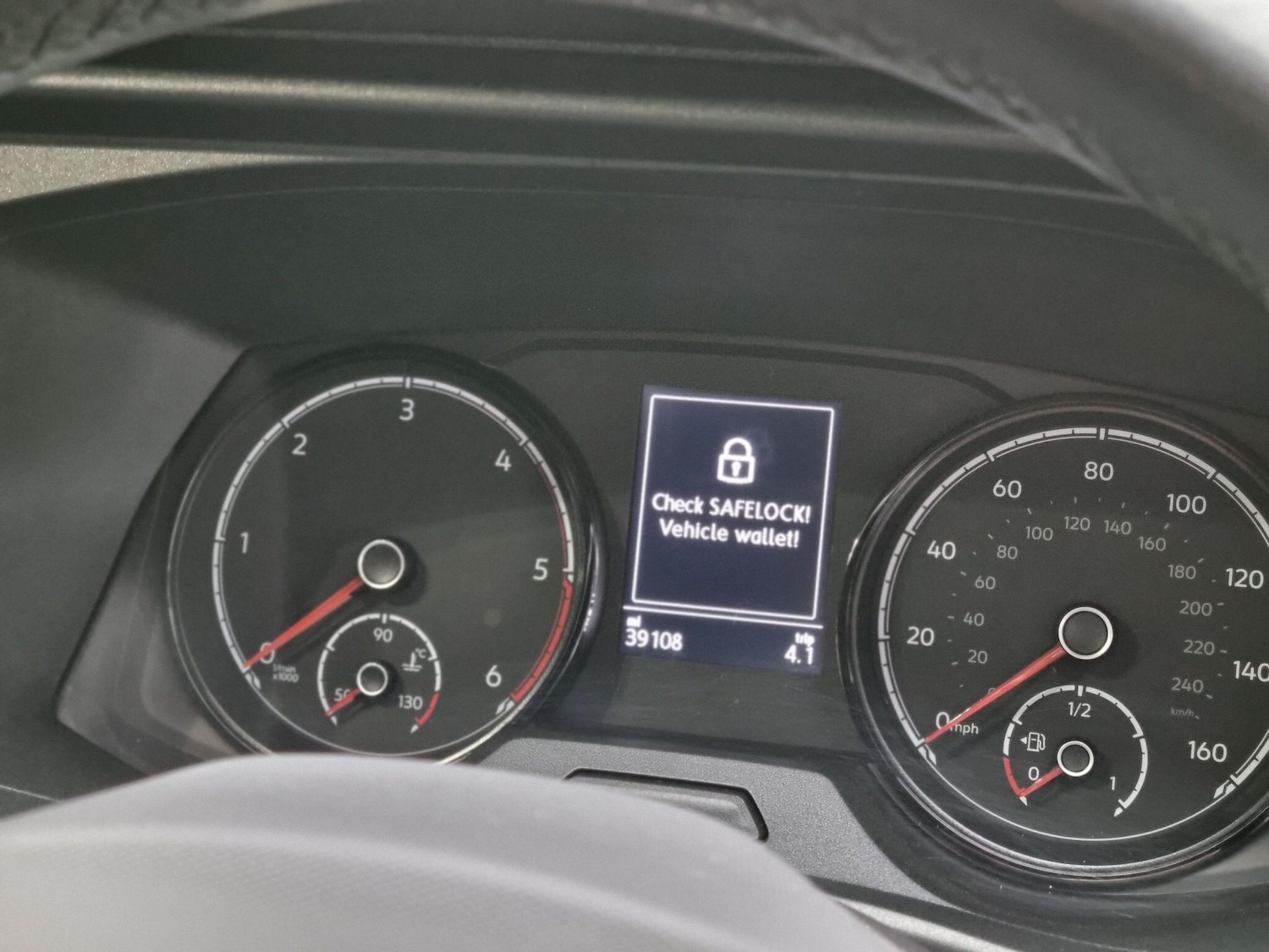 Used Volkswagen Transporter 2024 for sale - 77612696: Photo 46