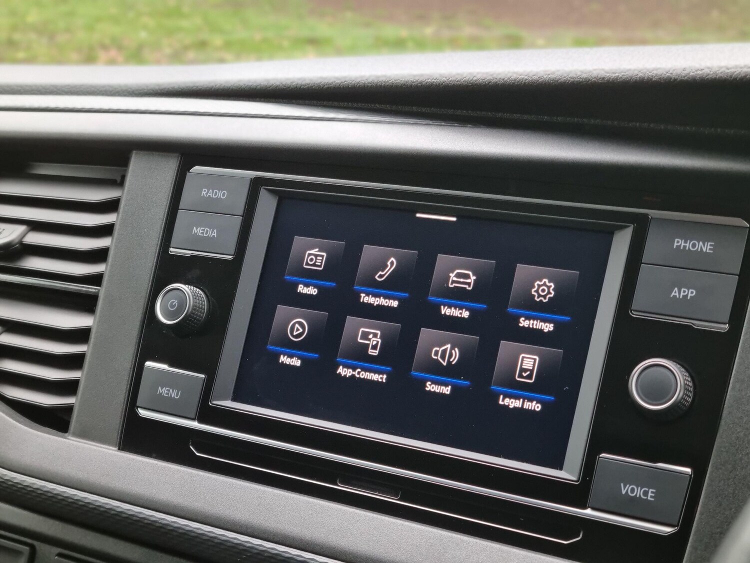 Used Volkswagen Transporter 2024 for sale - 77612696: Photo 53