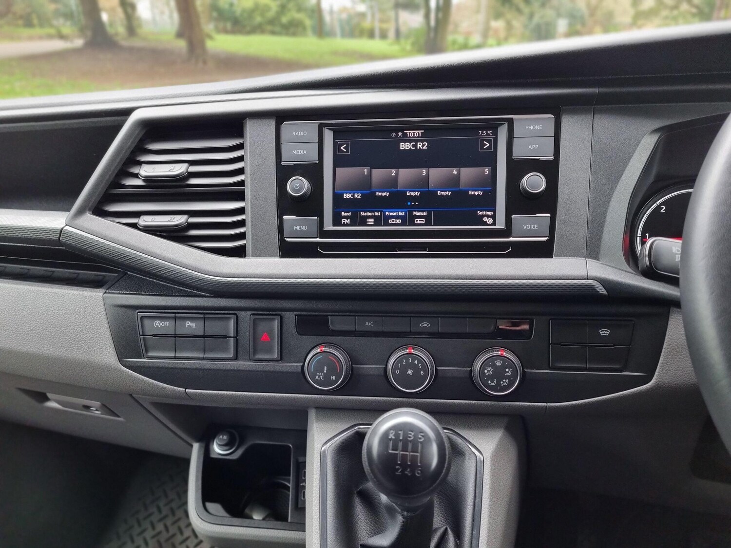 Used Volkswagen Transporter 2024 for sale - 77612696: Photo 58