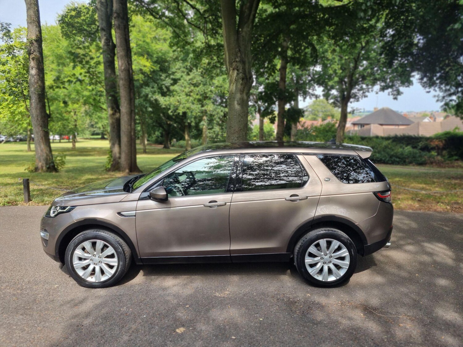 Used Land Rover Discovery Sport 2015 for sale - 77193202: Photo 14