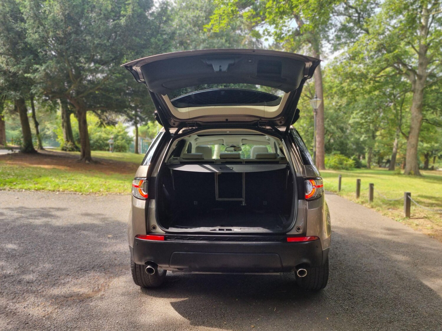 Used Land Rover Discovery Sport 2015 for sale - 77193202: Photo 22