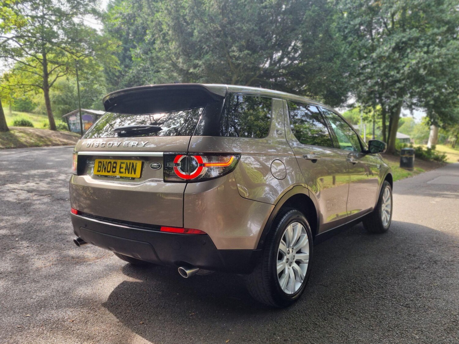 Used Land Rover Discovery Sport 2015 for sale - 77193202: Photo 25