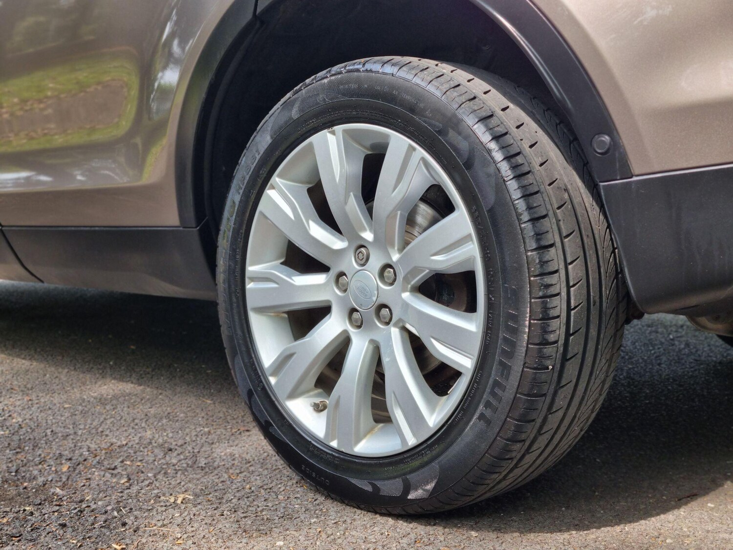 Used Land Rover Discovery Sport 2015 for sale - 77193202: Photo 32