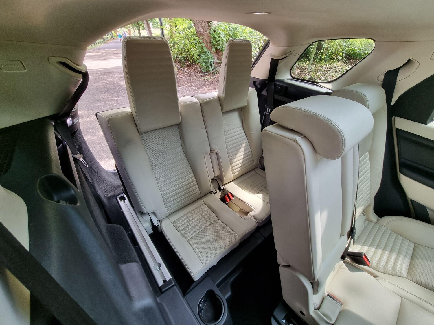 Used Land Rover Discovery Sport 2015 for sale - 77193202: Photo 35