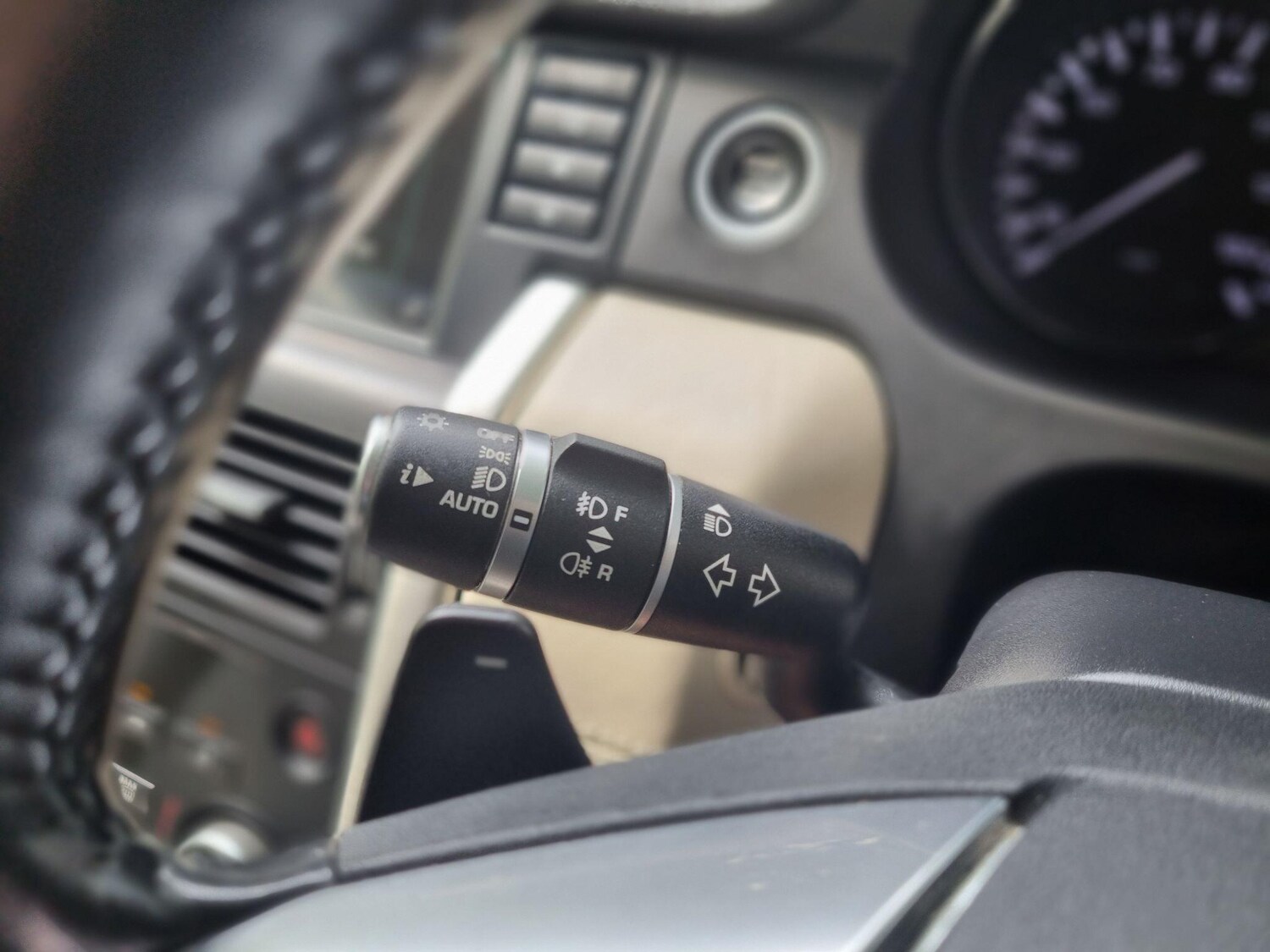 Used Land Rover Discovery Sport 2015 for sale - 77193202: Photo 58