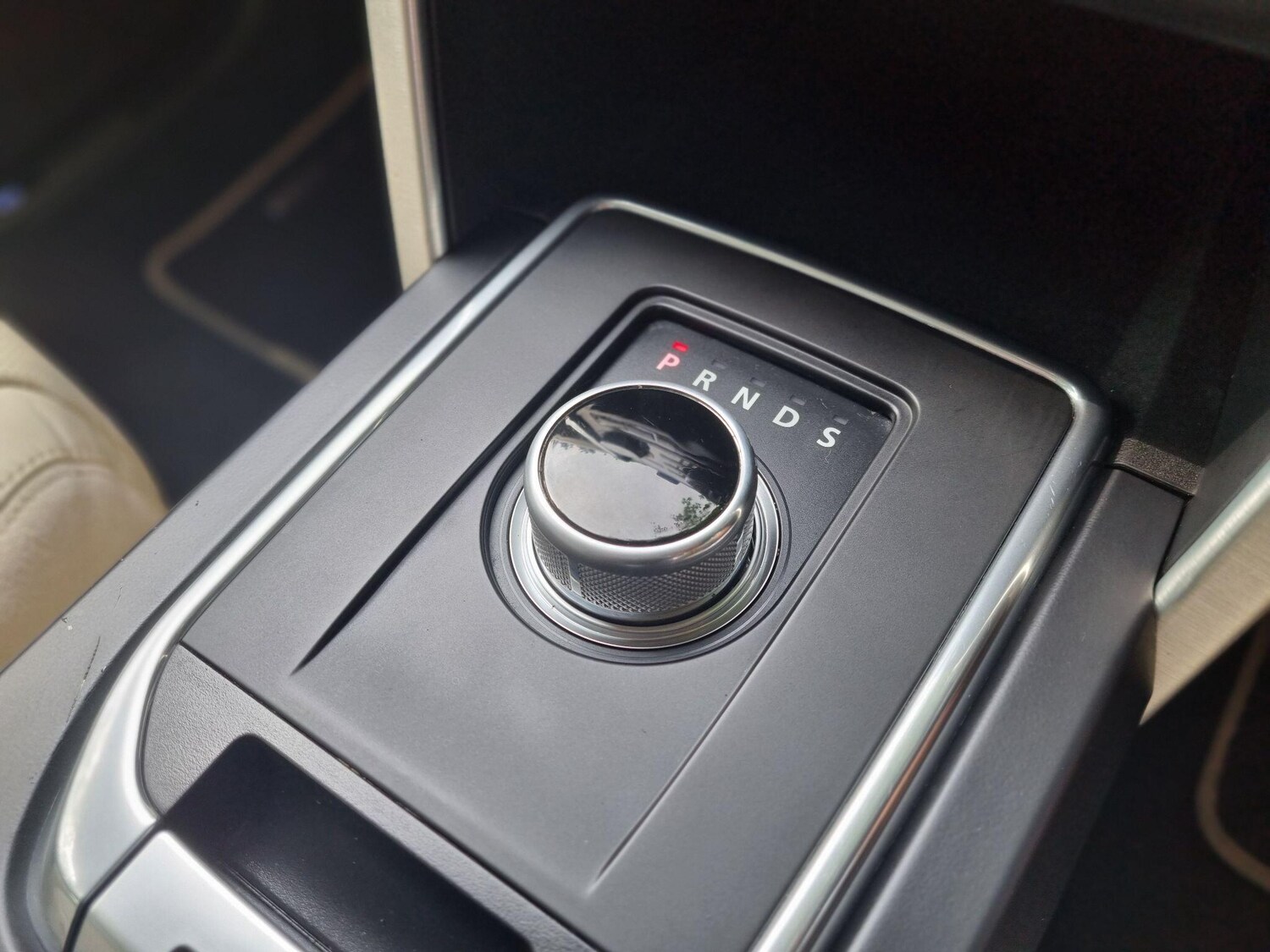 Used Land Rover Discovery Sport 2015 for sale - 77193202: Photo 59