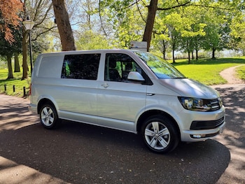 Used Volkswagen Transporter 2018 for sale - 78347568: Photo