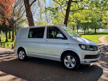Used Volkswagen Transporter 2018 for sale - 78347568: Photo