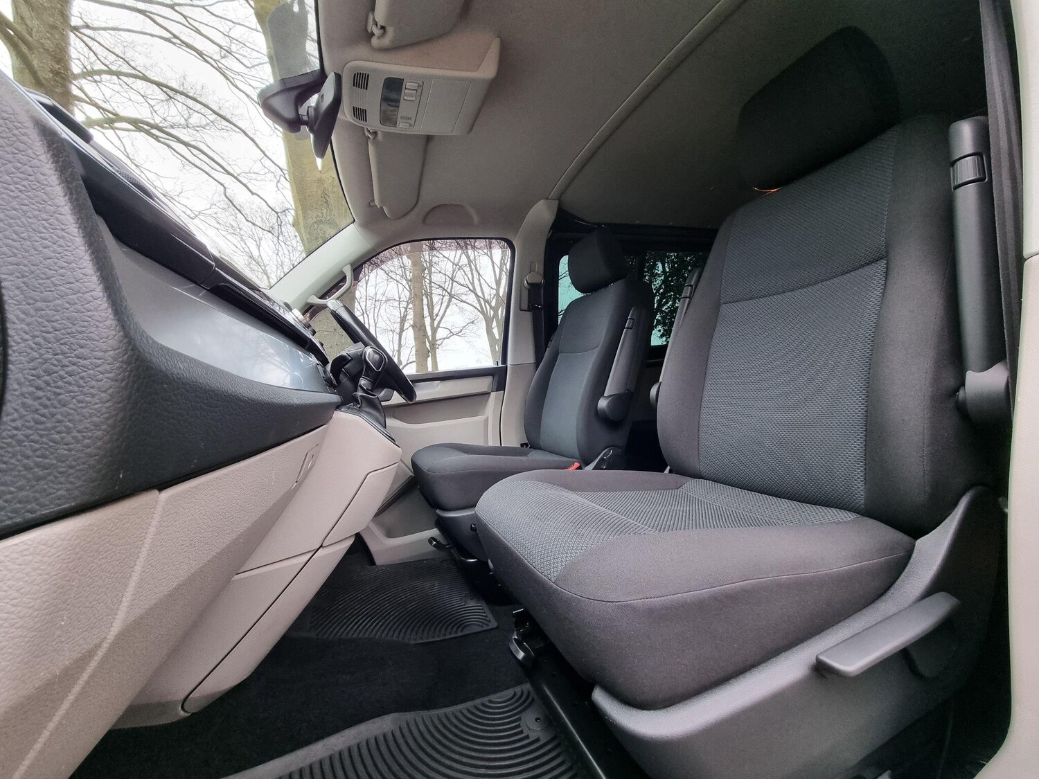 Used Volkswagen Transporter 2019 for sale - 77783999: Photo 65