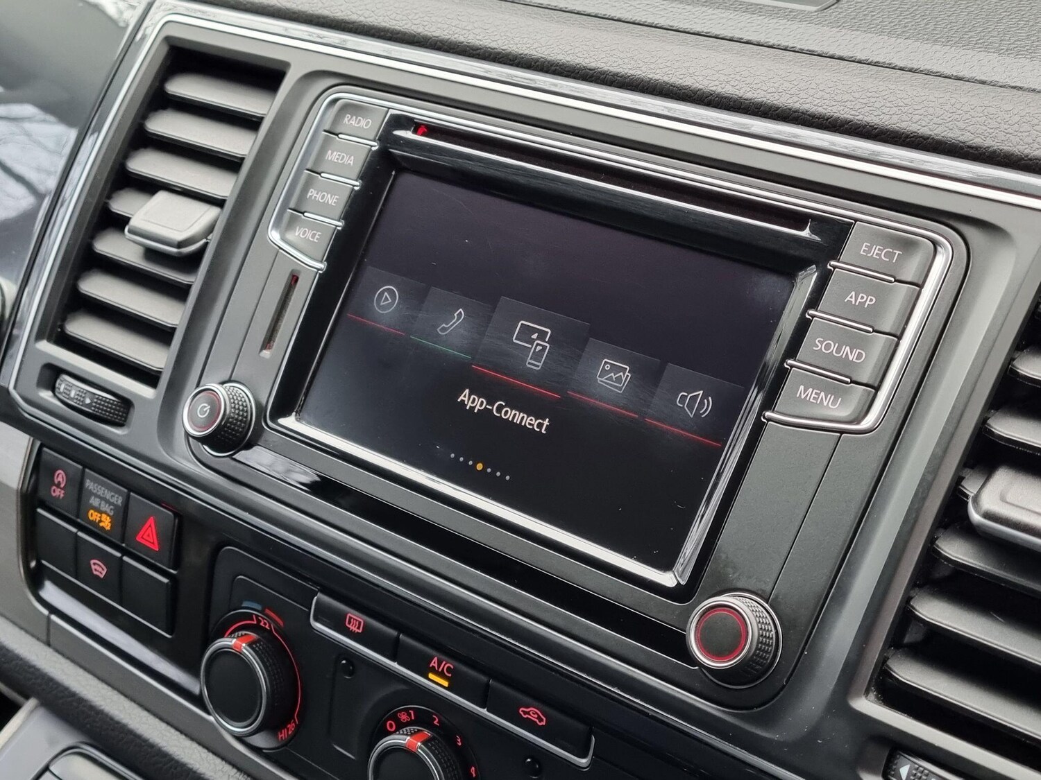 Used Volkswagen Transporter 2019 for sale - 77783999: Photo 68