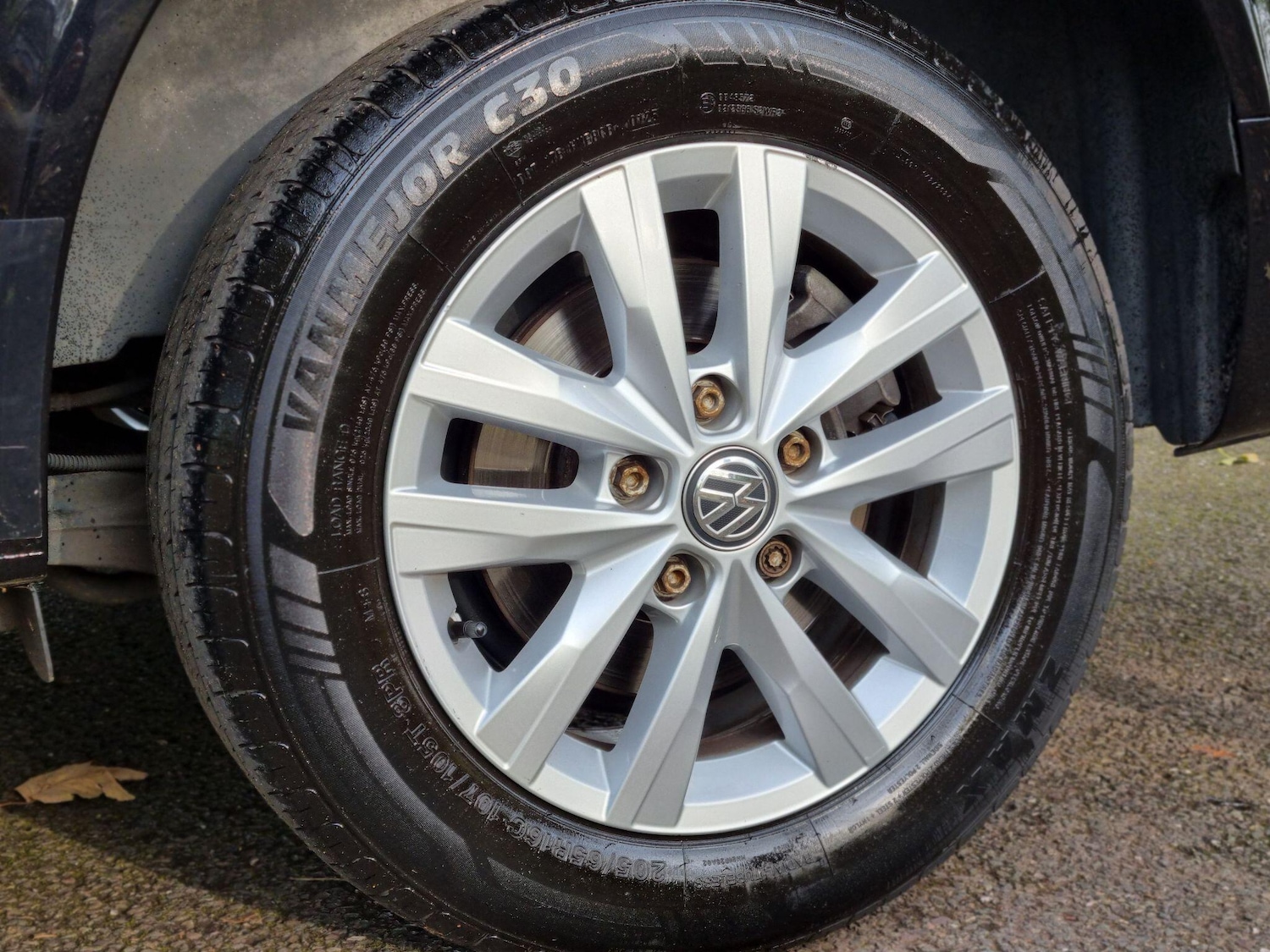 Used Volkswagen Transporter 2024 for sale - 77898611: Photo 30