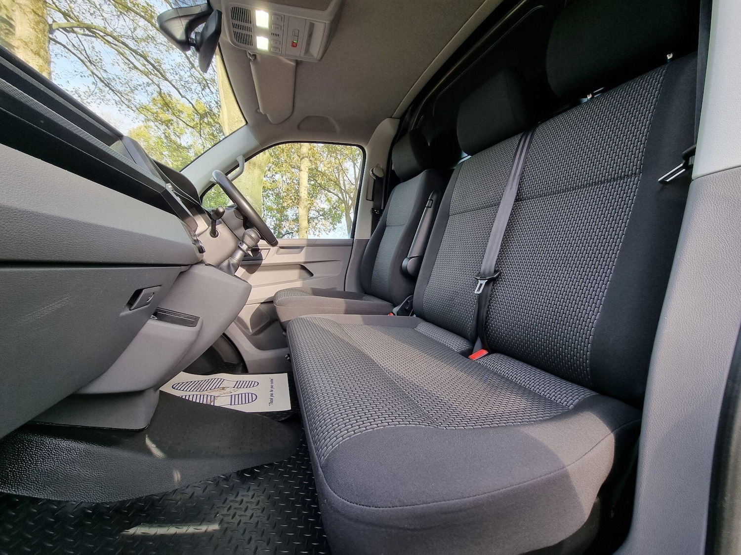 Used Volkswagen Transporter 2024 for sale - 77898611: Photo 32